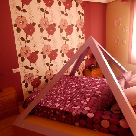 Luxurious Apartment Куенка Екстериор снимка